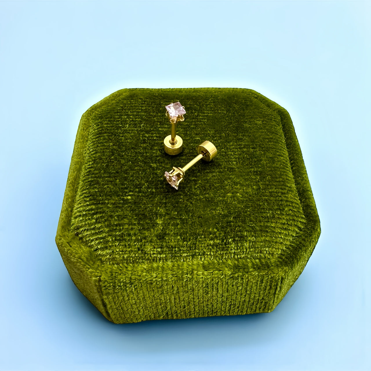 Pink & Gold Cubic Screwbacks