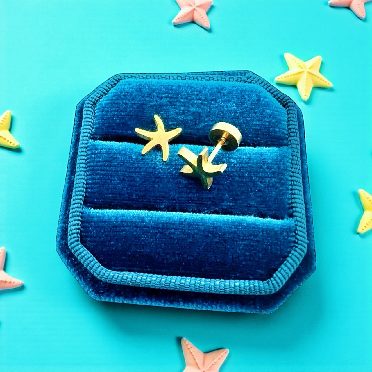 Gold Starfish Screwbacks